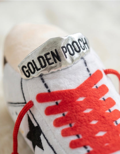 Golden Pooch Tennis Shoe — foto oficial 3